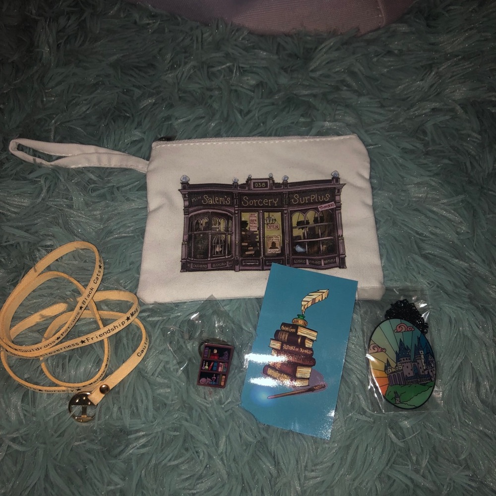 Sorcerer fandom of the month bag